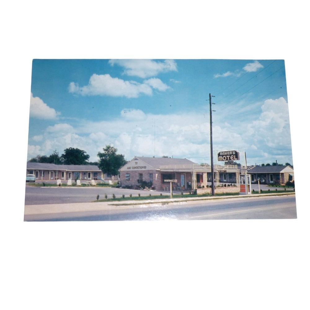Vintage Baker's Motel Postcard Chrome Roadside Americana Travel‎ Ephemera